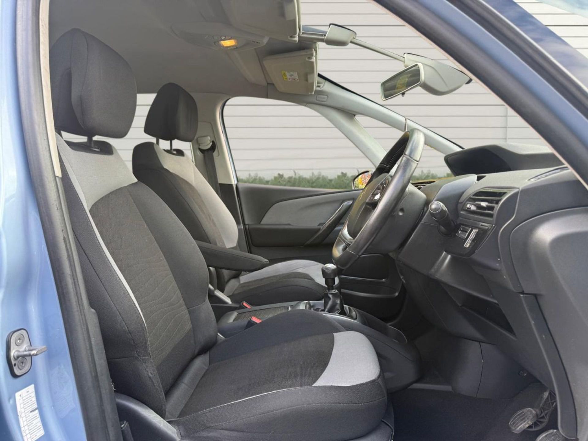 2015 CITROEN GRAND C4 PICASSO 1.6 E-HDI VTR >>--NO VAT ON HAMMER--<< - Image 12 of 32