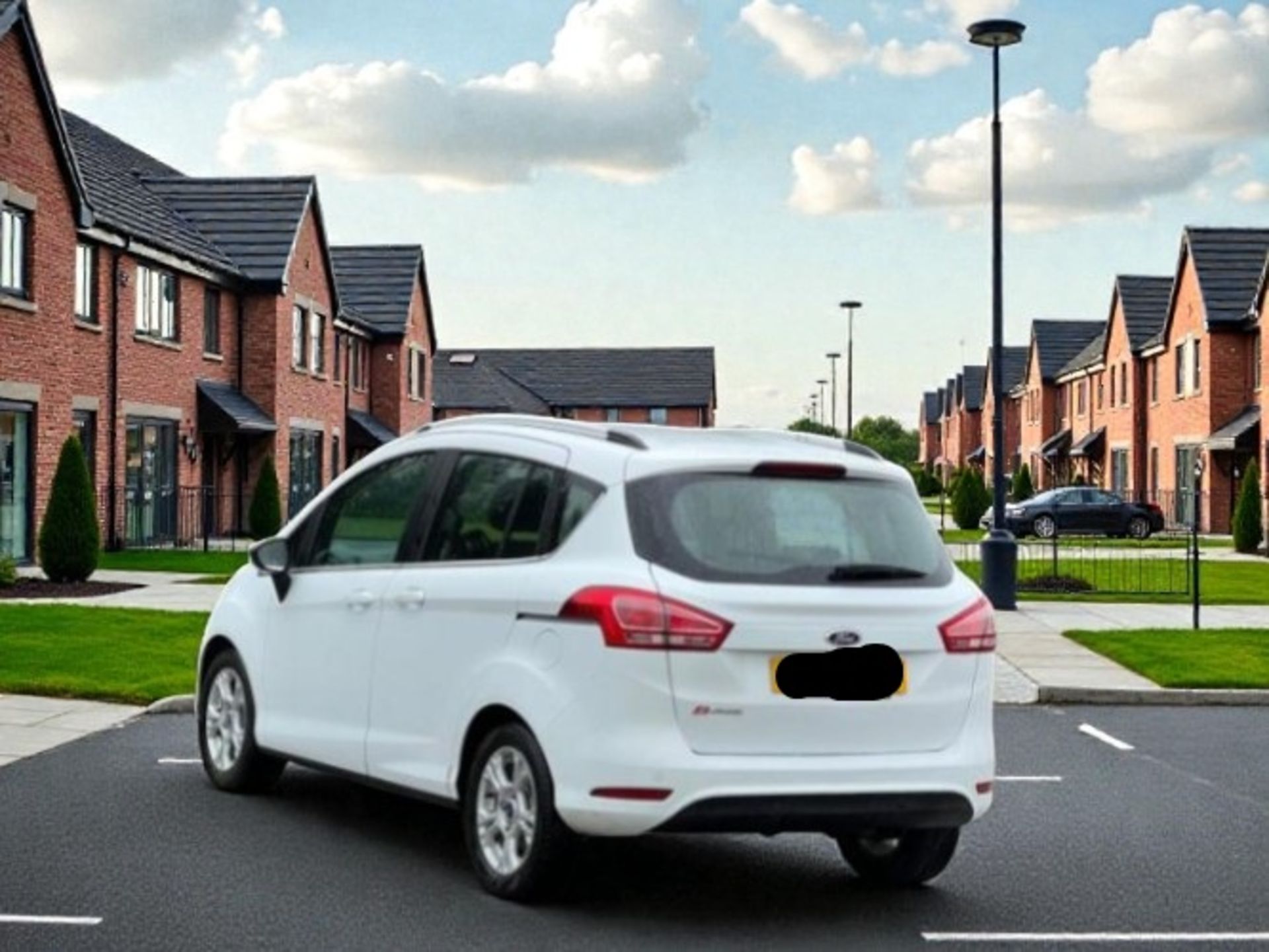**(ONLY 114K MILEAGE)** 2012 FORD B-MAX ZETEC 1.4 PETROL MANUAL WHITE MPV >>--NO VAT ON HAMMER--<< - Image 7 of 26