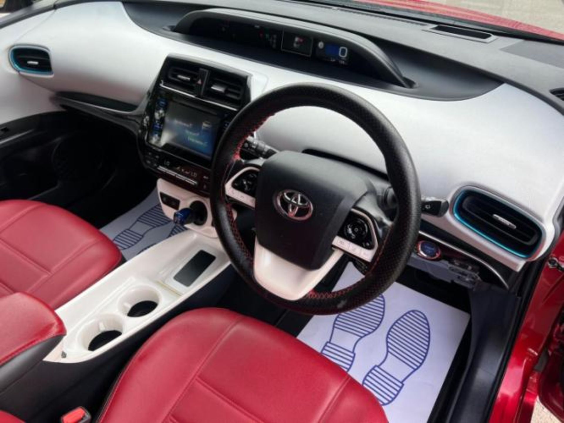 2016 TOYOTA PRIUS 1.8 VVT-H BUSINESS EDITION PLUS CVT (S/S) HATCHBACK>>--NO VAT ON HAMMER--<< - Image 31 of 46