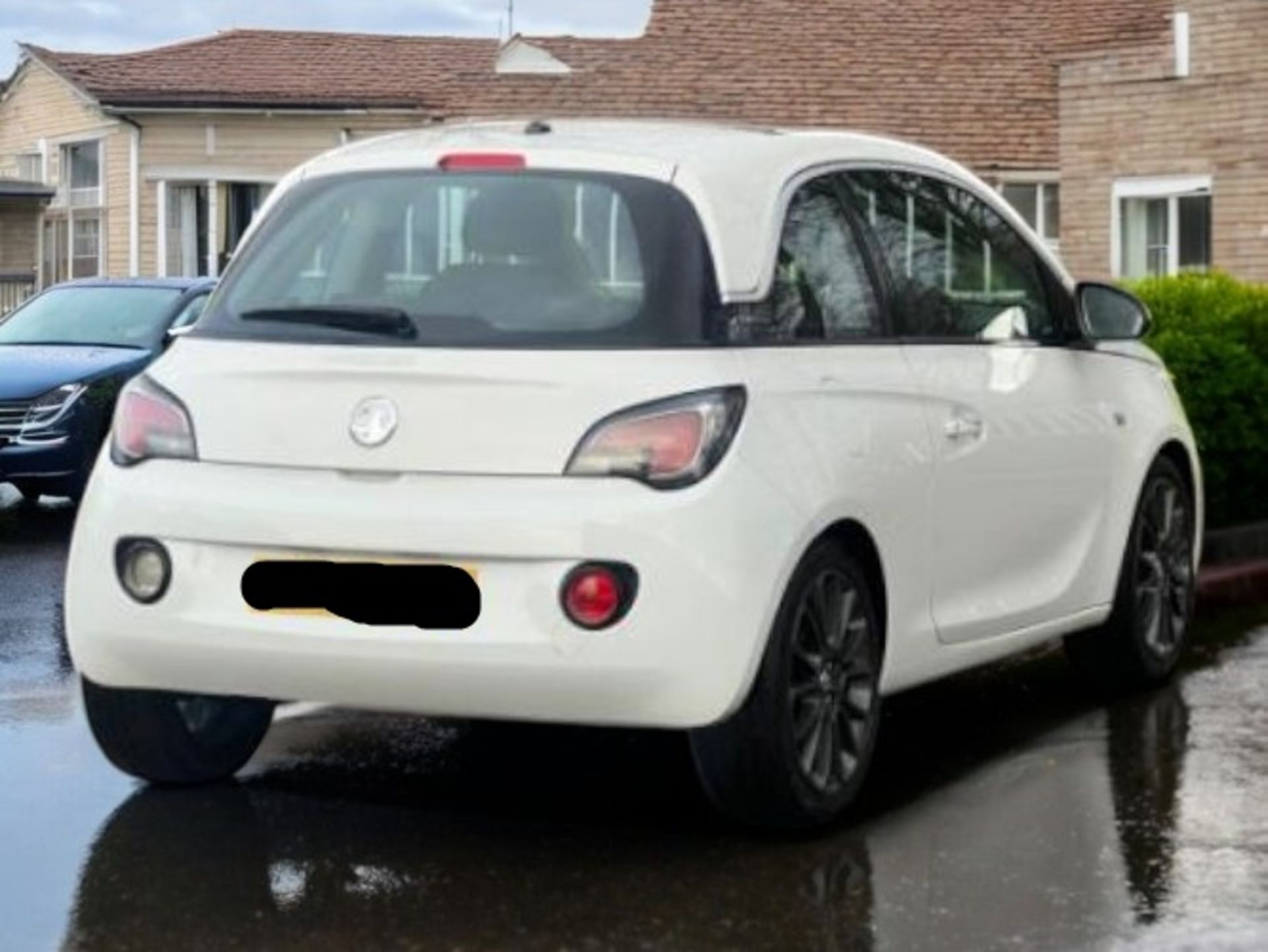VAUXHALL ADAM 1.2 16V GLAM 3DR – 2013 – PETROL MANUAL >>--NO VAT ON HAMMER--<< - Image 4 of 30