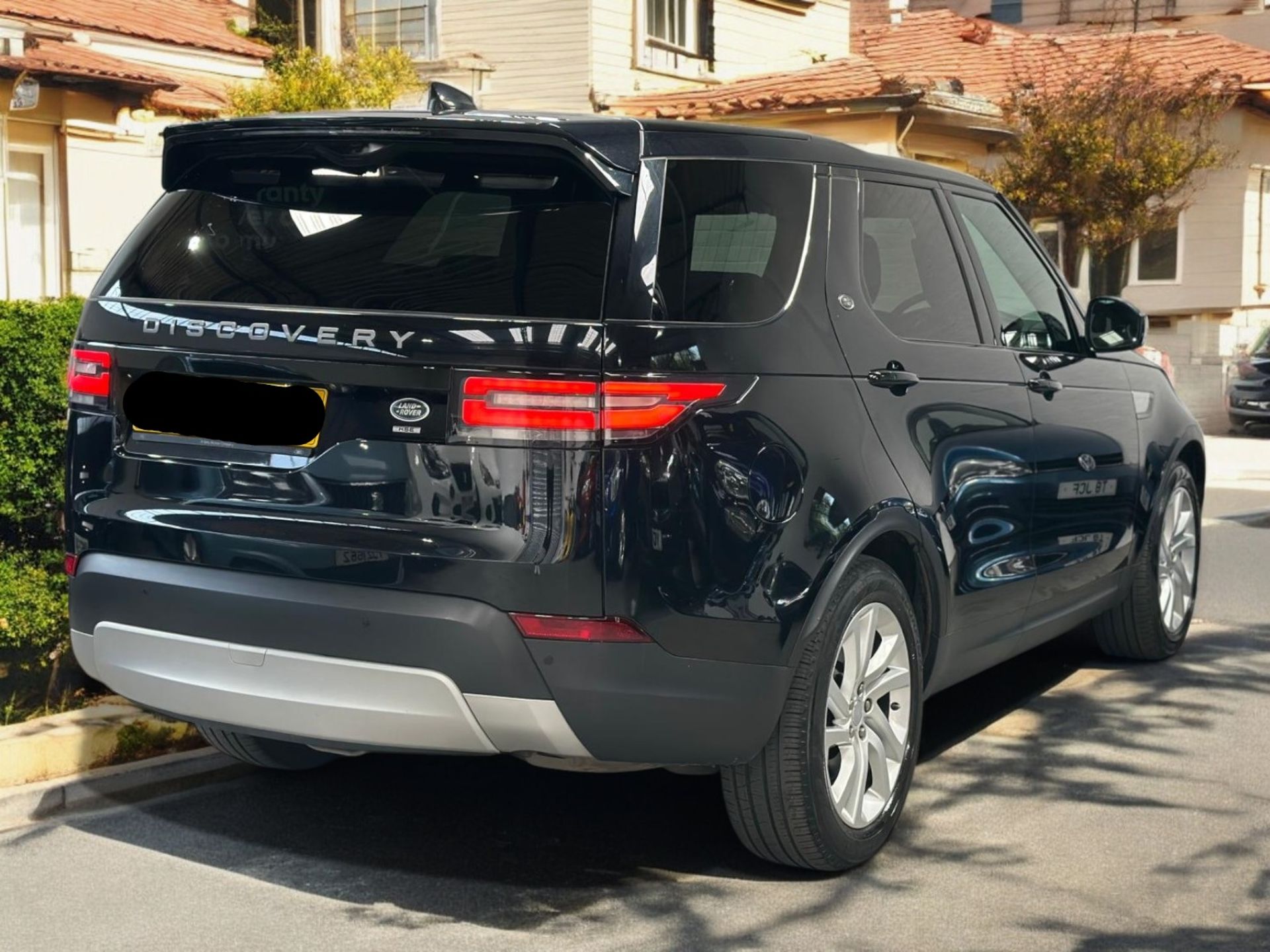 **(ONLY 76K MILEAGE)** 2017 LAND ROVER DISCOVERY HSE >>--NO VAT ON HAMMER--<< - Image 7 of 47