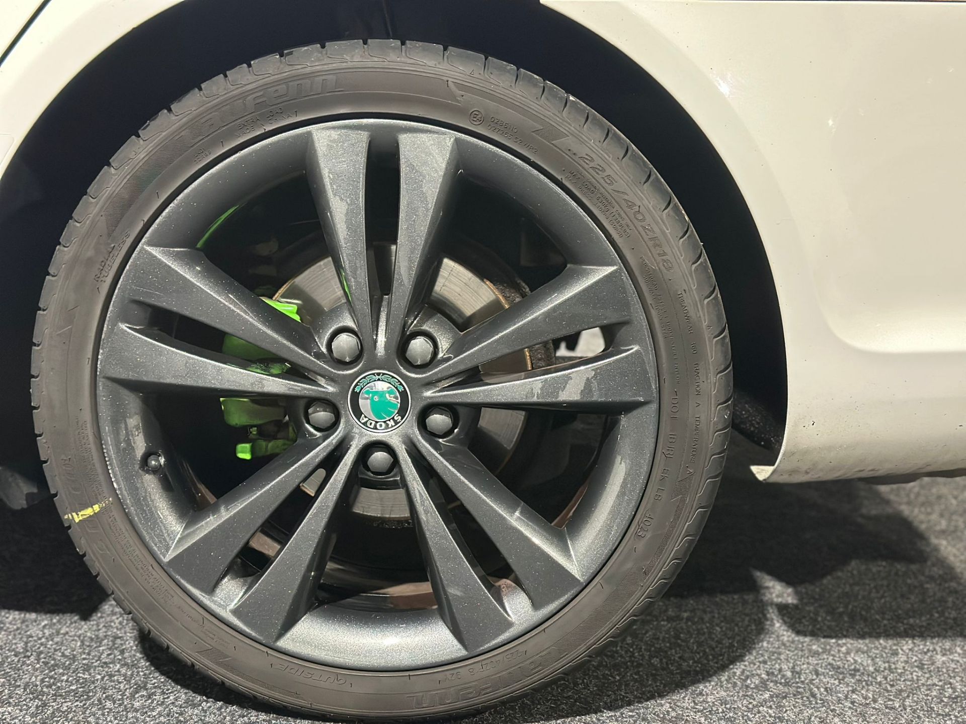 2012 SKODA OCTAVIA VRS TDI CR 2.0 MANUAL HATCHBACK >>--NO VAT ON HAMMER--<< - Image 39 of 43