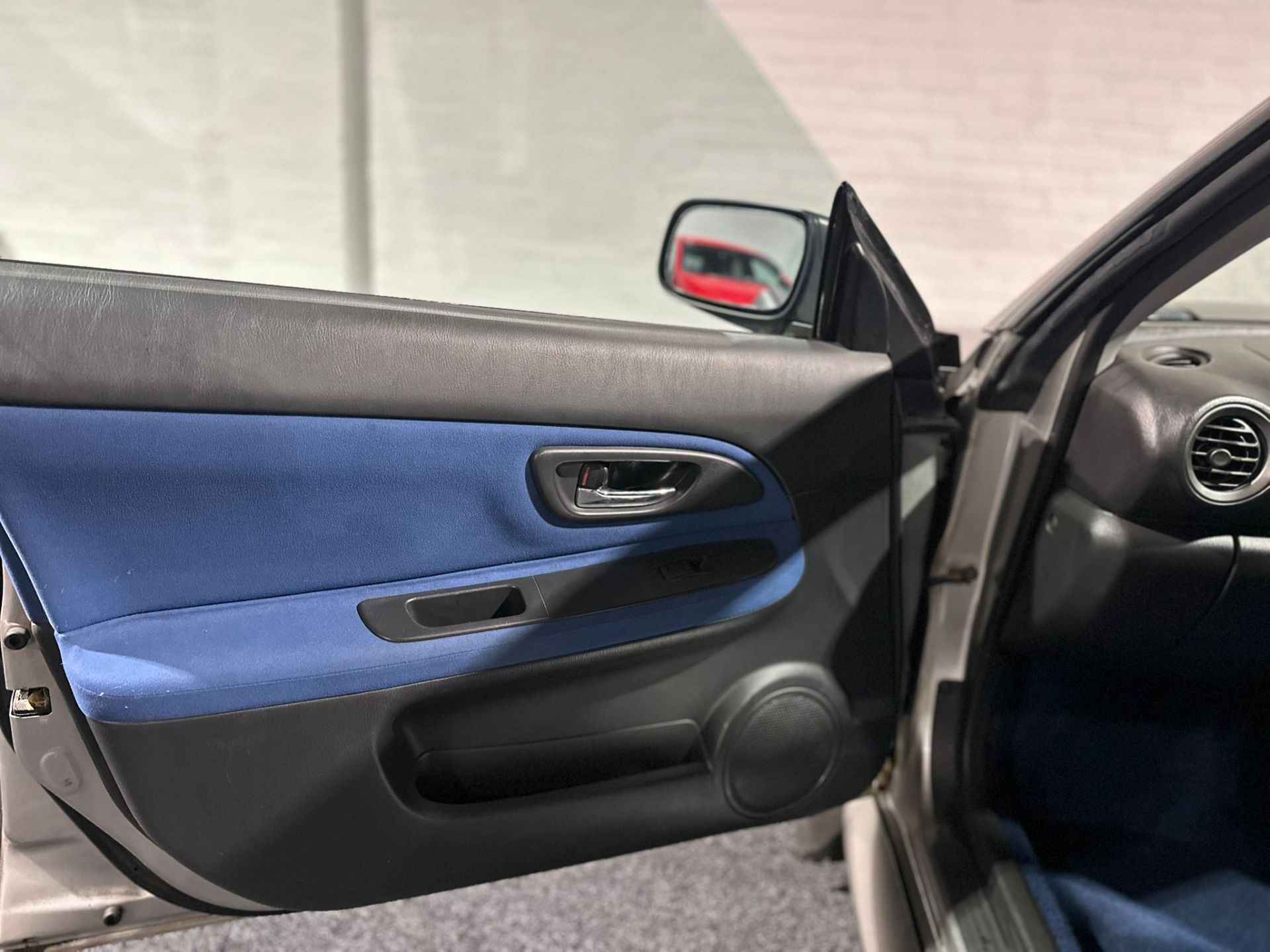 **(ONLY 89K MILEAGE)** 2006 SUBARU IMPREZA WRX STI – GREY >>--NO VAT ON HAMMER--<< - Image 25 of 39