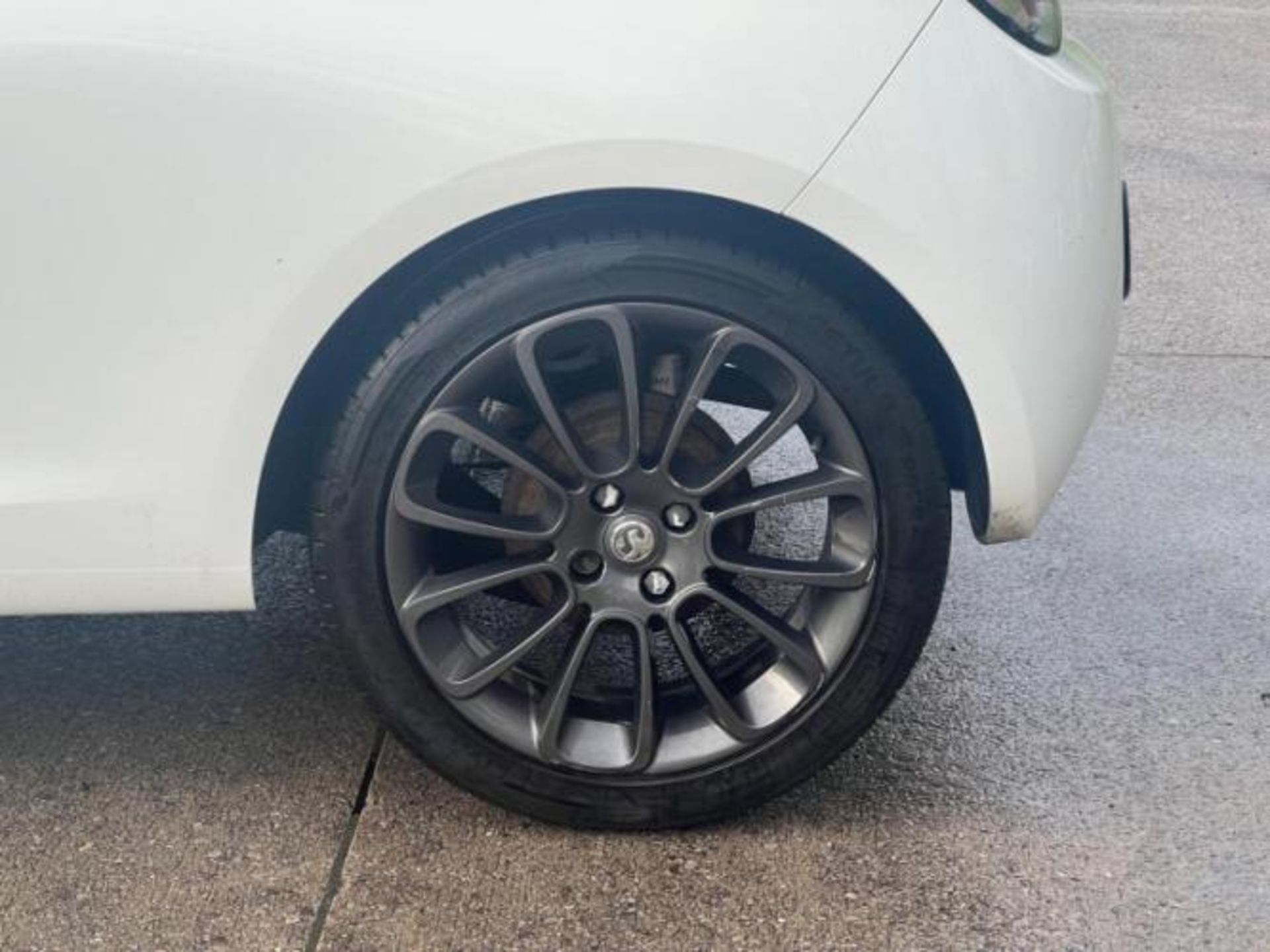 VAUXHALL ADAM 1.2 16V GLAM 3DR – 2013 – PETROL MANUAL >>--NO VAT ON HAMMER--<< - Image 19 of 30