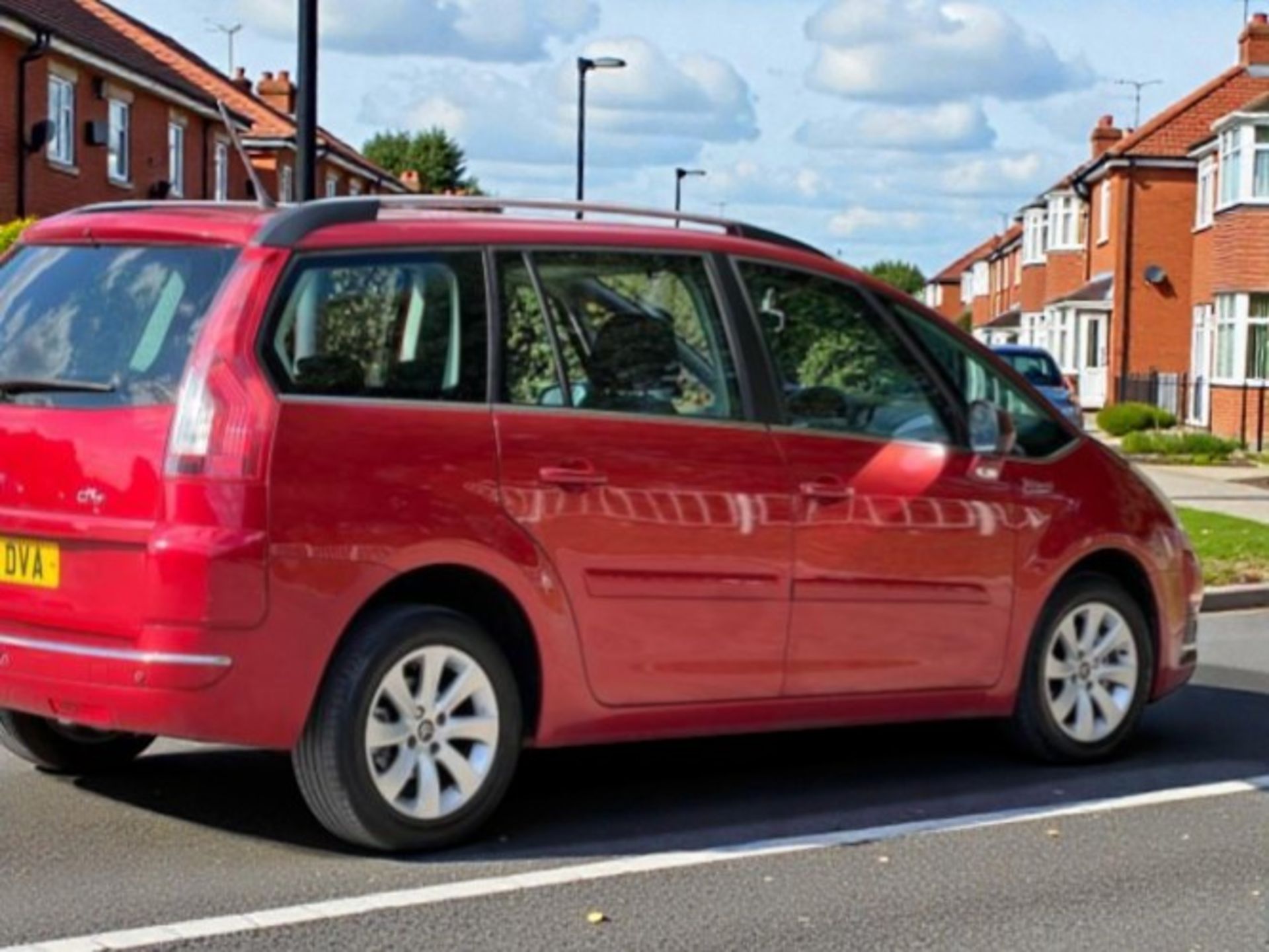 **(ONLY K MILEAGE)** 2012 CITROEN C4 G PICASSO VTR+ E-HDI A 1.6 SEMI AUTO >>--NO VAT ON HAMMER--<< - Image 5 of 29