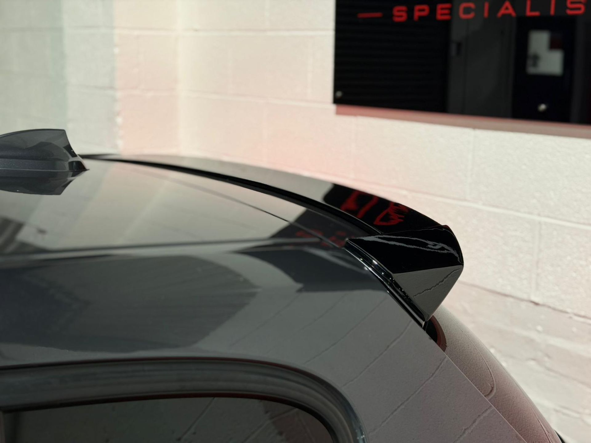 2017 BMW M140I AUTO – GREY >>--NO VAT ON HAMMER--<< - Image 34 of 57