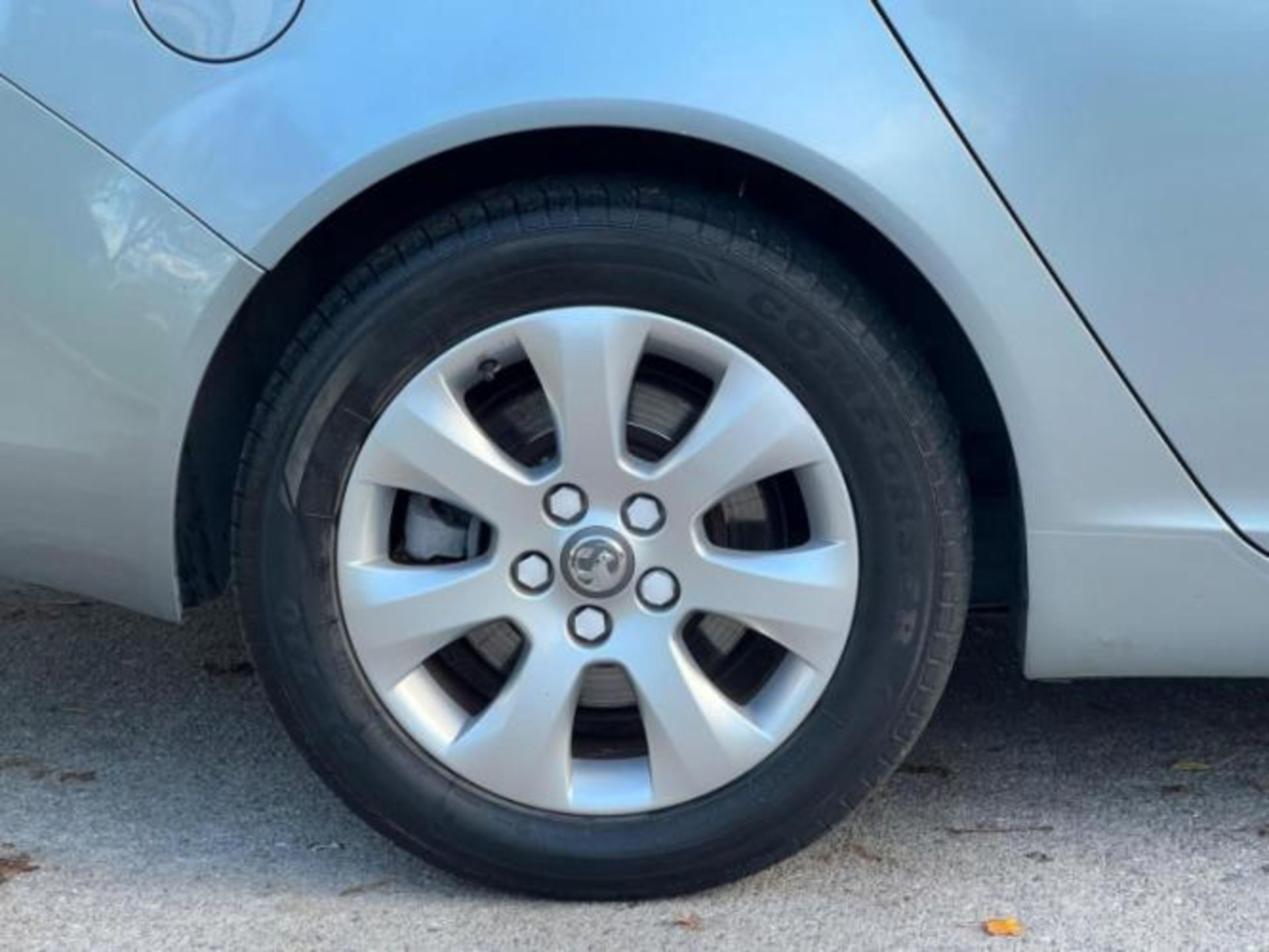 2013 VAUXHALL INSIGNIA DESIGN CDTI ECO S/S 1956CC MANUAL >>--NO VAT ON HAMMER--<< - Image 29 of 31