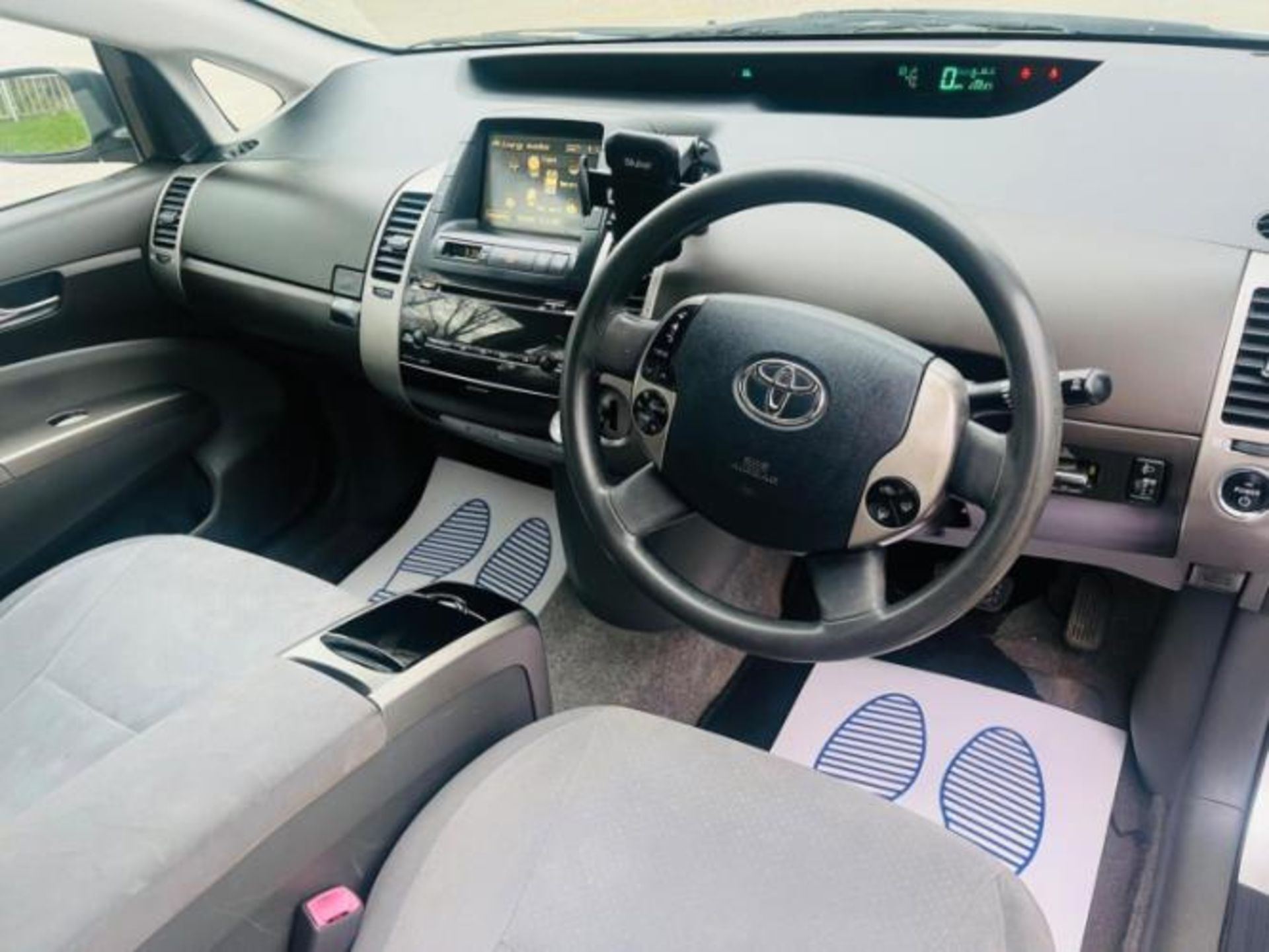 2005 TOYOTA PRIUS T3 VVT-I AUTO 1.5 HYBRID HATCHBACK SILVER >>--NO VAT ON HAMMER--<< - Image 22 of 28