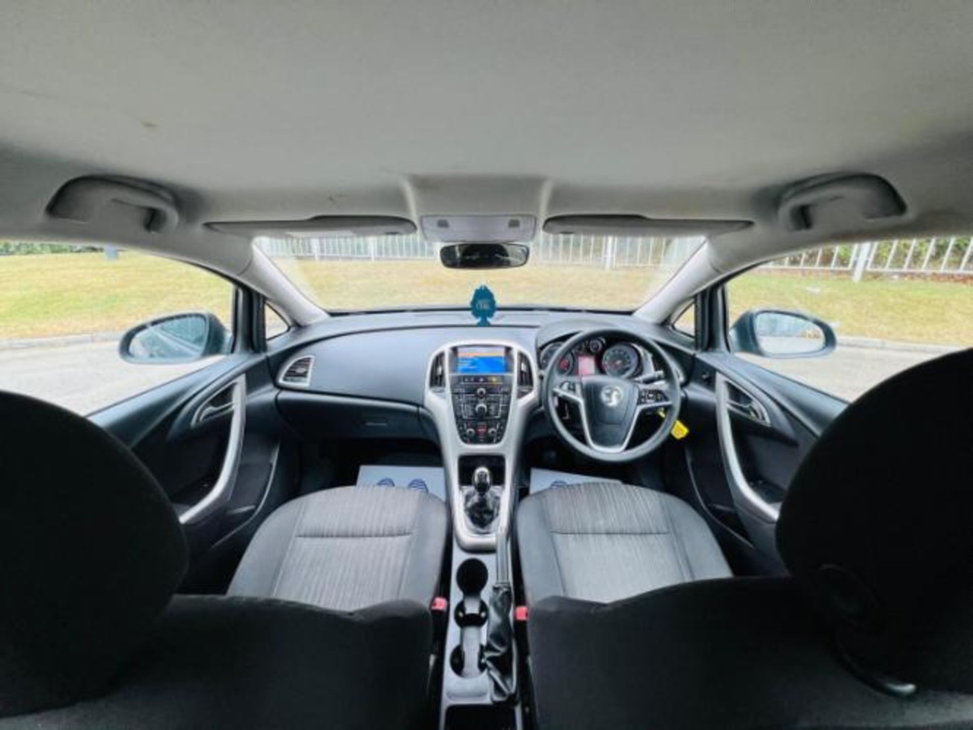 2011 VAUXHALL ASTRA 1.7 CDTI ECOFLEX EXCLUSIV SPORTS TOURER ESTATE>>--NO VAT ON HAMMER--<< - Image 30 of 36