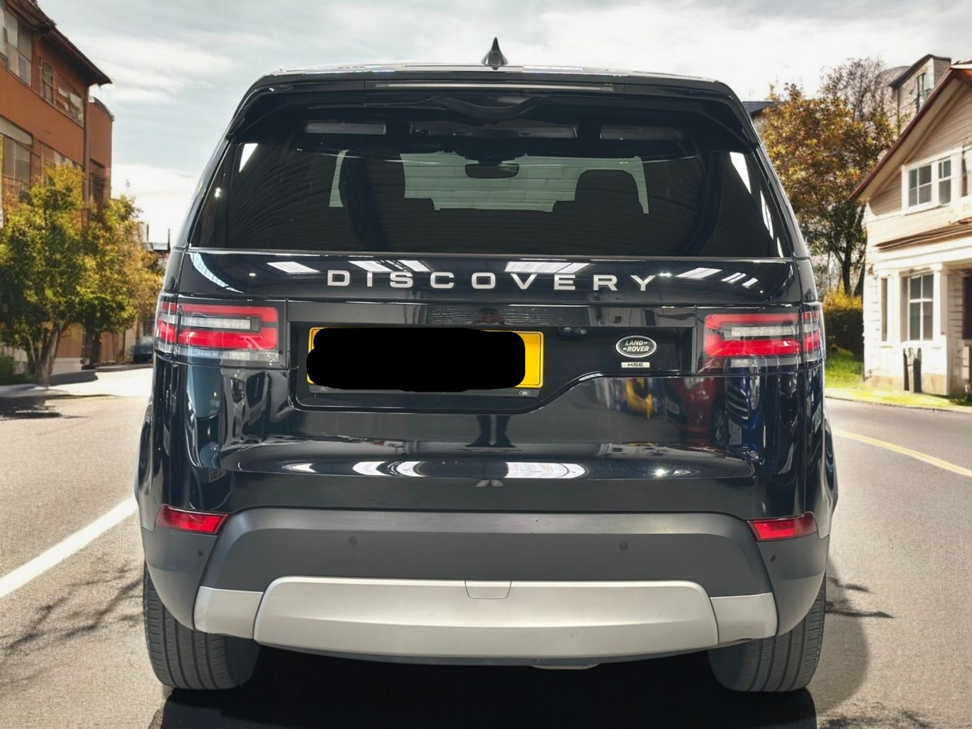 **(ONLY 76K MILEAGE)** 2017 LAND ROVER DISCOVERY HSE >>--NO VAT ON HAMMER--<< - Image 9 of 47