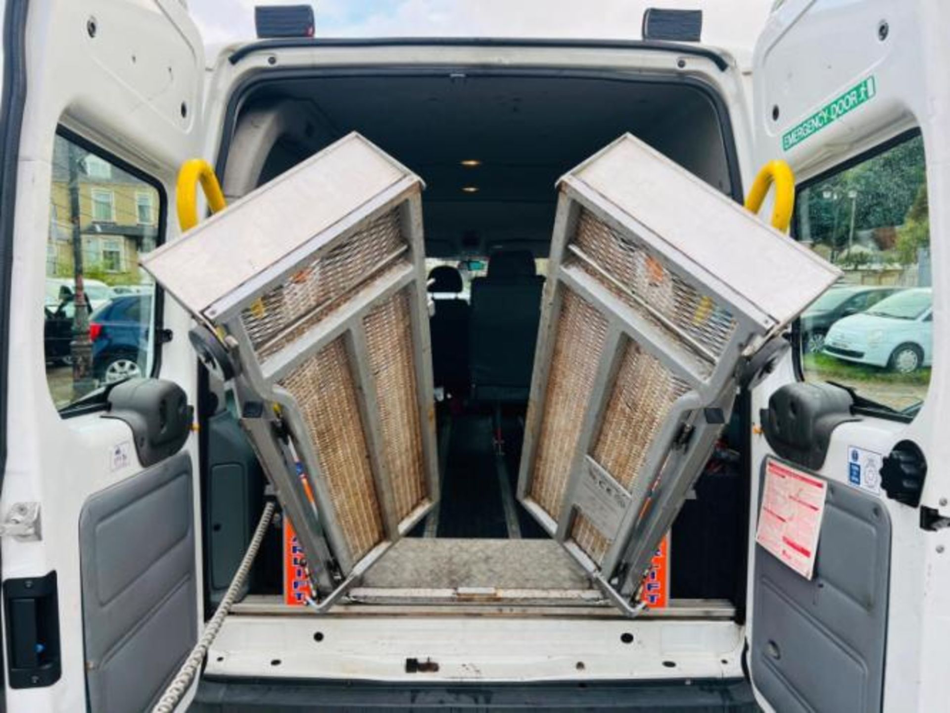 2011 FORD TRANSIT 2.4 TDCI 350 DURATORQ RWD L3 H2 MINIBUS >>--NO VAT ON HAMMER--<< - Image 41 of 46