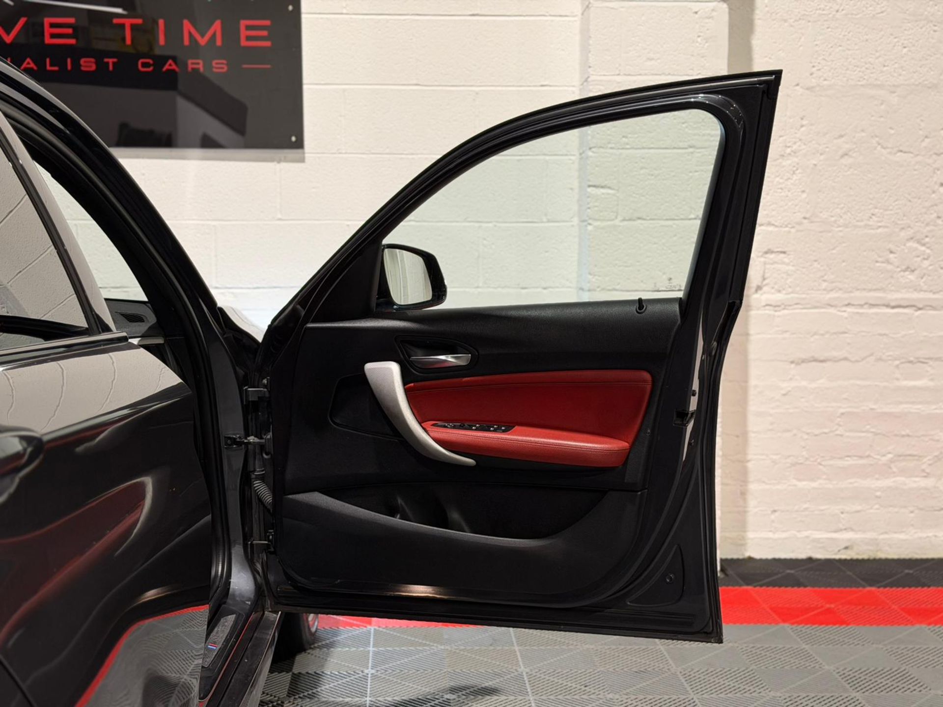 2017 BMW M140I AUTO – GREY >>--NO VAT ON HAMMER--<< - Image 37 of 57