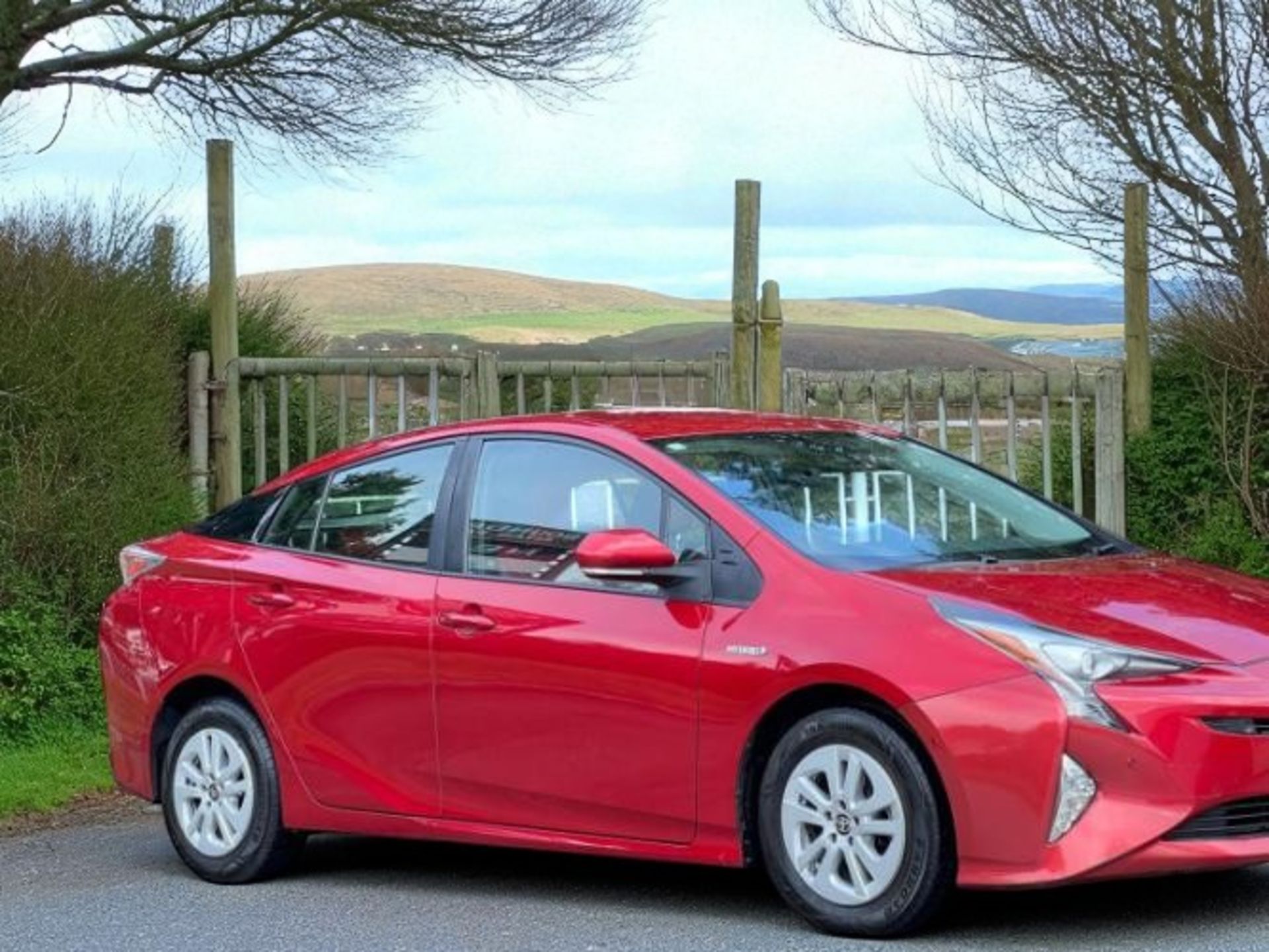 2016 TOYOTA PRIUS 1.8 VVT-H BUSINESS EDITION PLUS CVT (S/S) HATCHBACK>>--NO VAT ON HAMMER--<< - Image 4 of 46