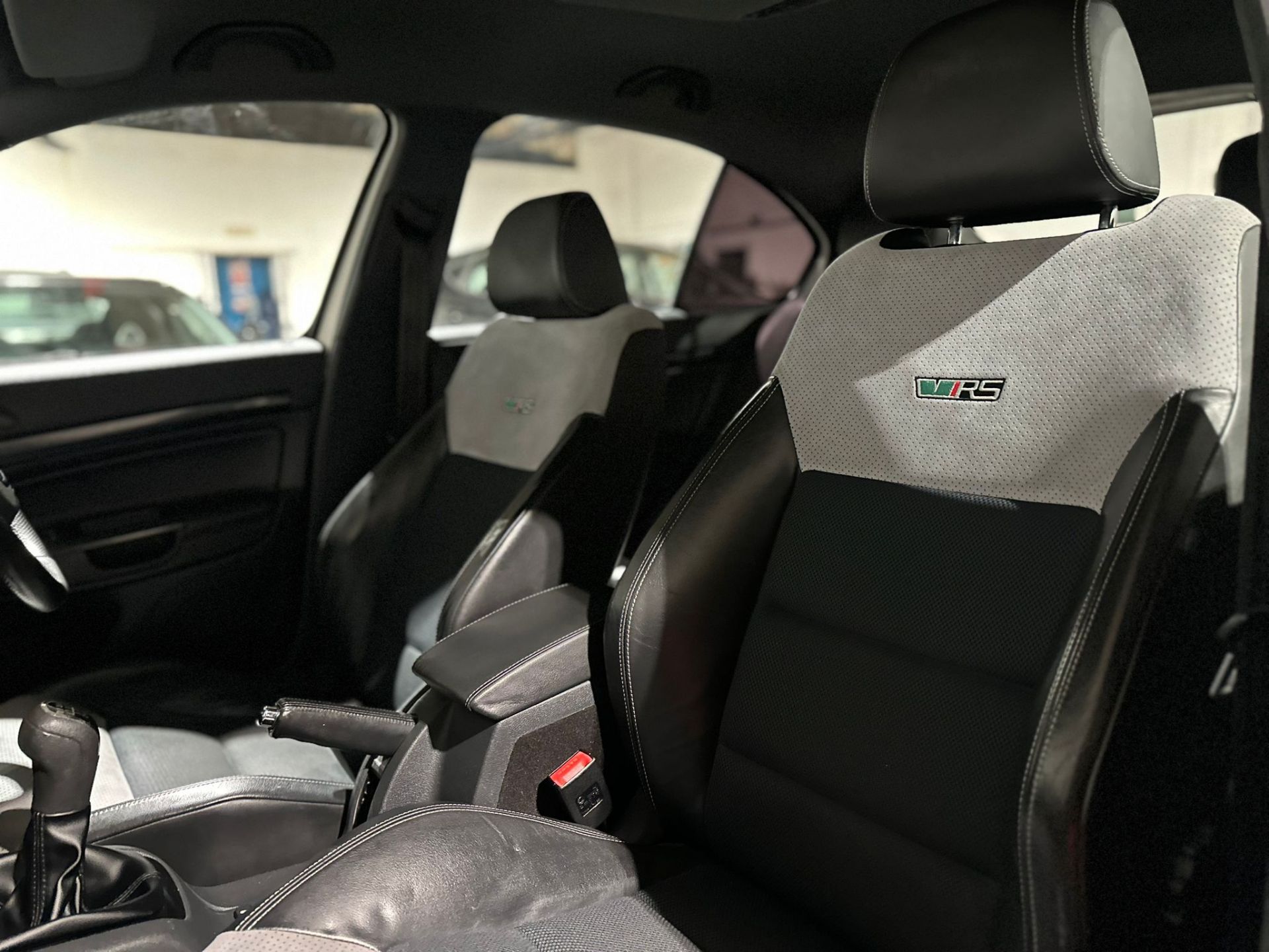 2012 SKODA OCTAVIA VRS TDI CR 2.0 MANUAL HATCHBACK >>--NO VAT ON HAMMER--<< - Image 21 of 43