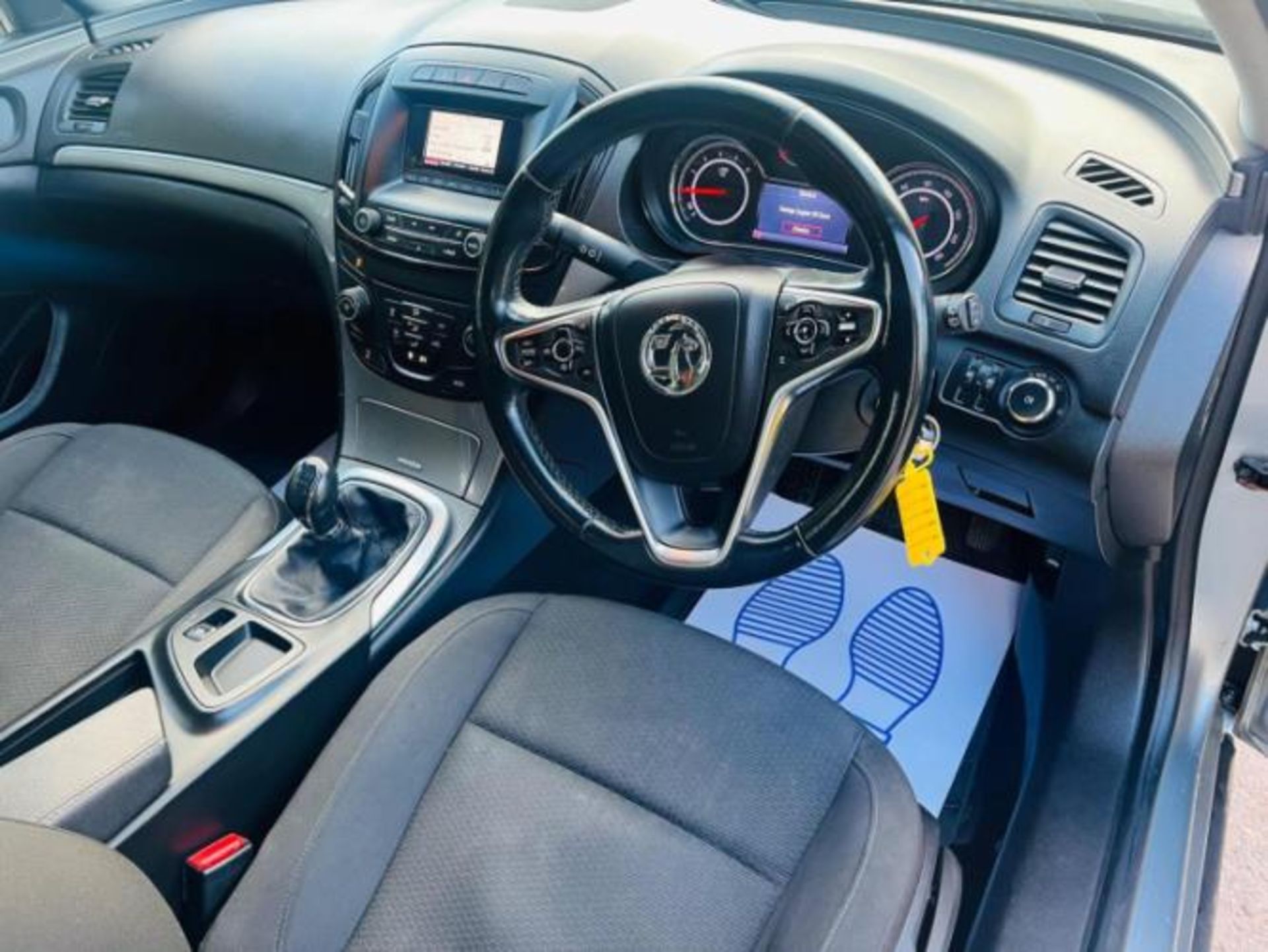 2013 VAUXHALL INSIGNIA DESIGN CDTI ECO S/S 1956CC MANUAL >>--NO VAT ON HAMMER--<< - Image 16 of 31