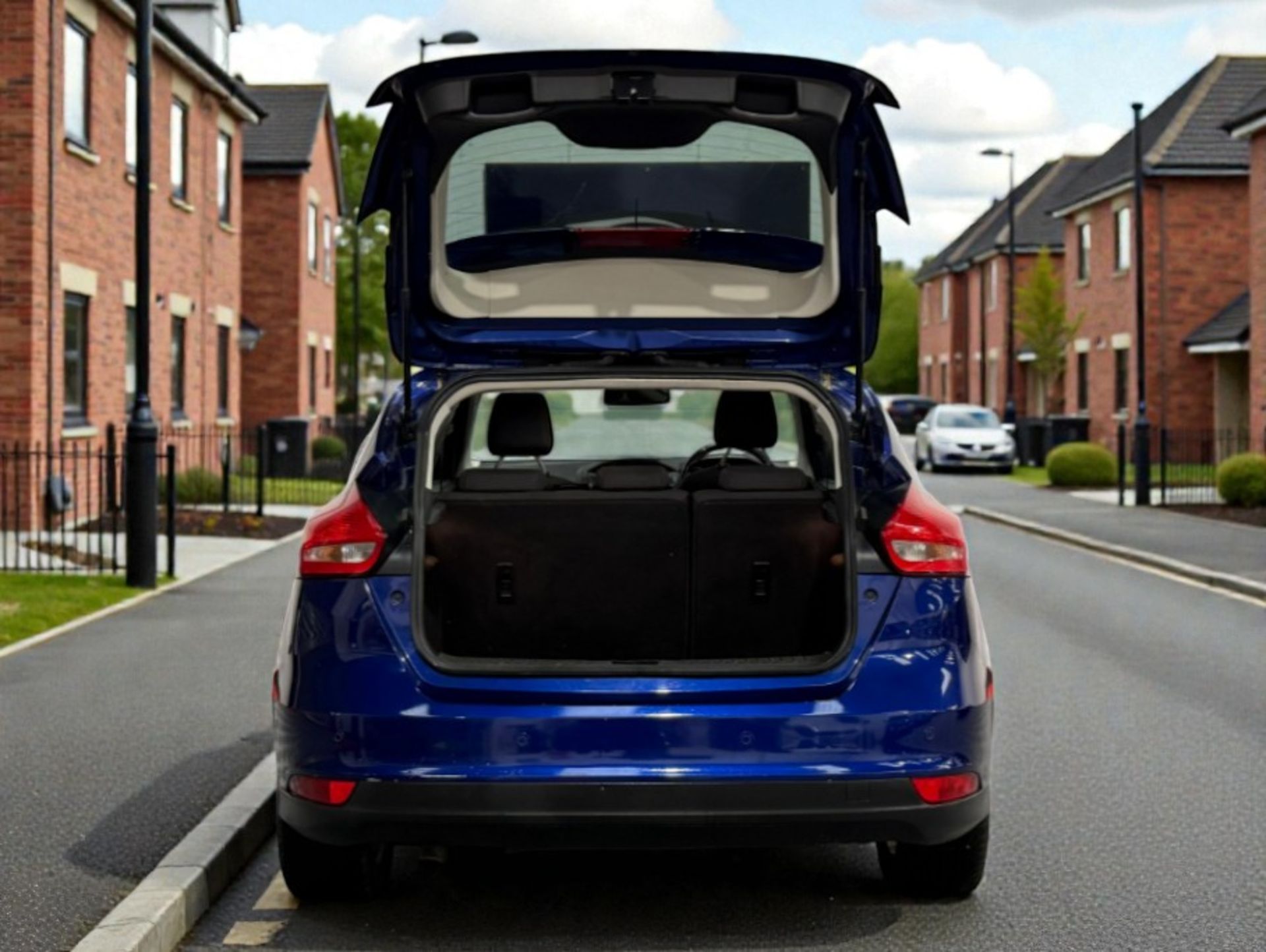 **(ONLY 90K MILEAGE)** 2015 FORD FOCUS 1.5 TDCI TITANIUM EURO 6 HATCHBACK >>--NO VAT ON HAMMER--<< - Image 4 of 31