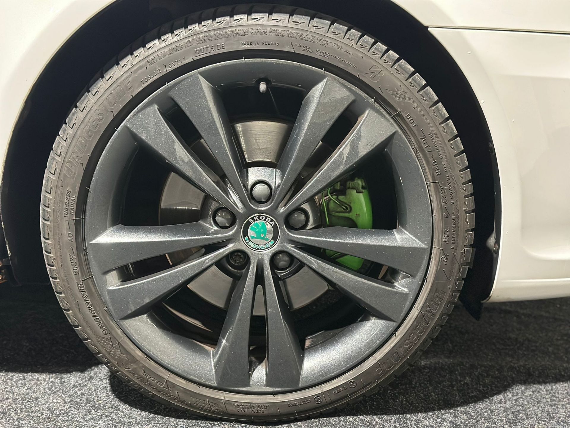 2012 SKODA OCTAVIA VRS TDI CR 2.0 MANUAL HATCHBACK >>--NO VAT ON HAMMER--<< - Image 26 of 43