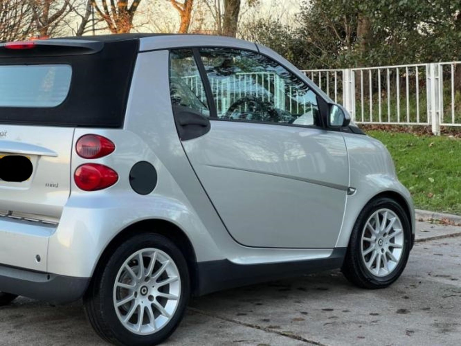 SMART FORTWO 1.0 MHD PASSION CABRIOLET AUTO 2DR – 2009>>--NO VAT ON HAMMER--<< - Image 5 of 36