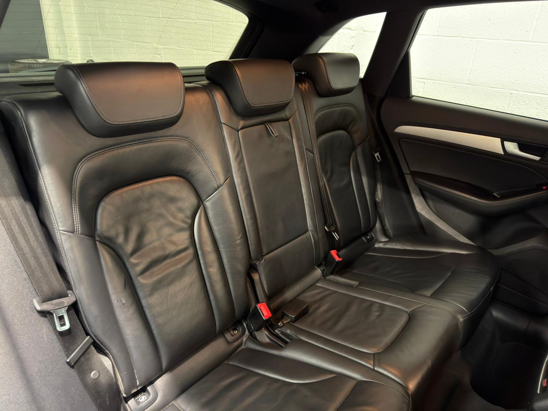 **(ONLY 107K MILEAGE)** 2013 AUDI Q5 2.0 TFSI S LINE PLUS TIPTRONIC >>--NO VAT ON HAMMER--<< - Image 33 of 39