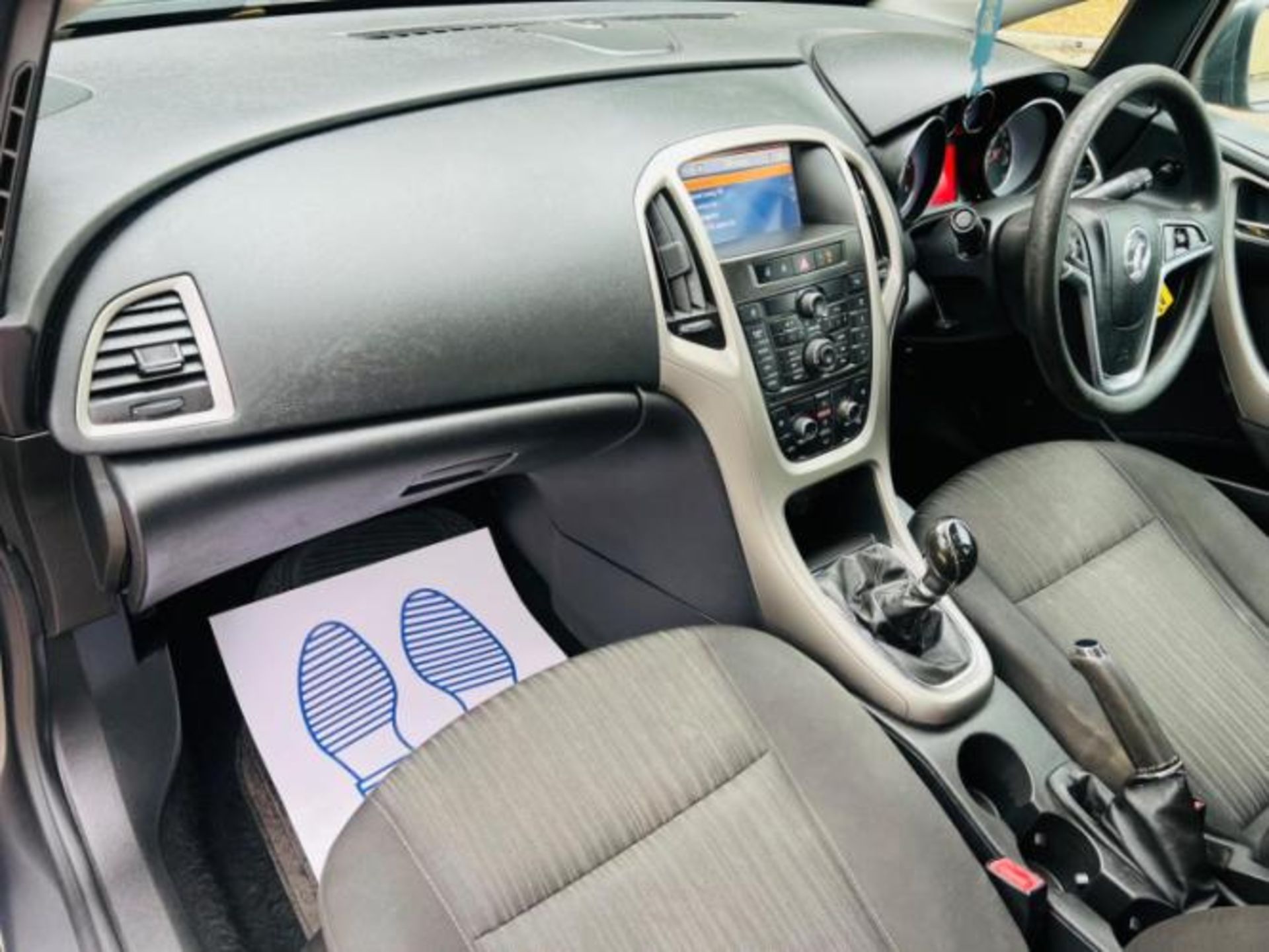 2011 VAUXHALL ASTRA 1.7 CDTI ECOFLEX EXCLUSIV SPORTS TOURER ESTATE>>--NO VAT ON HAMMER--<< - Image 24 of 36