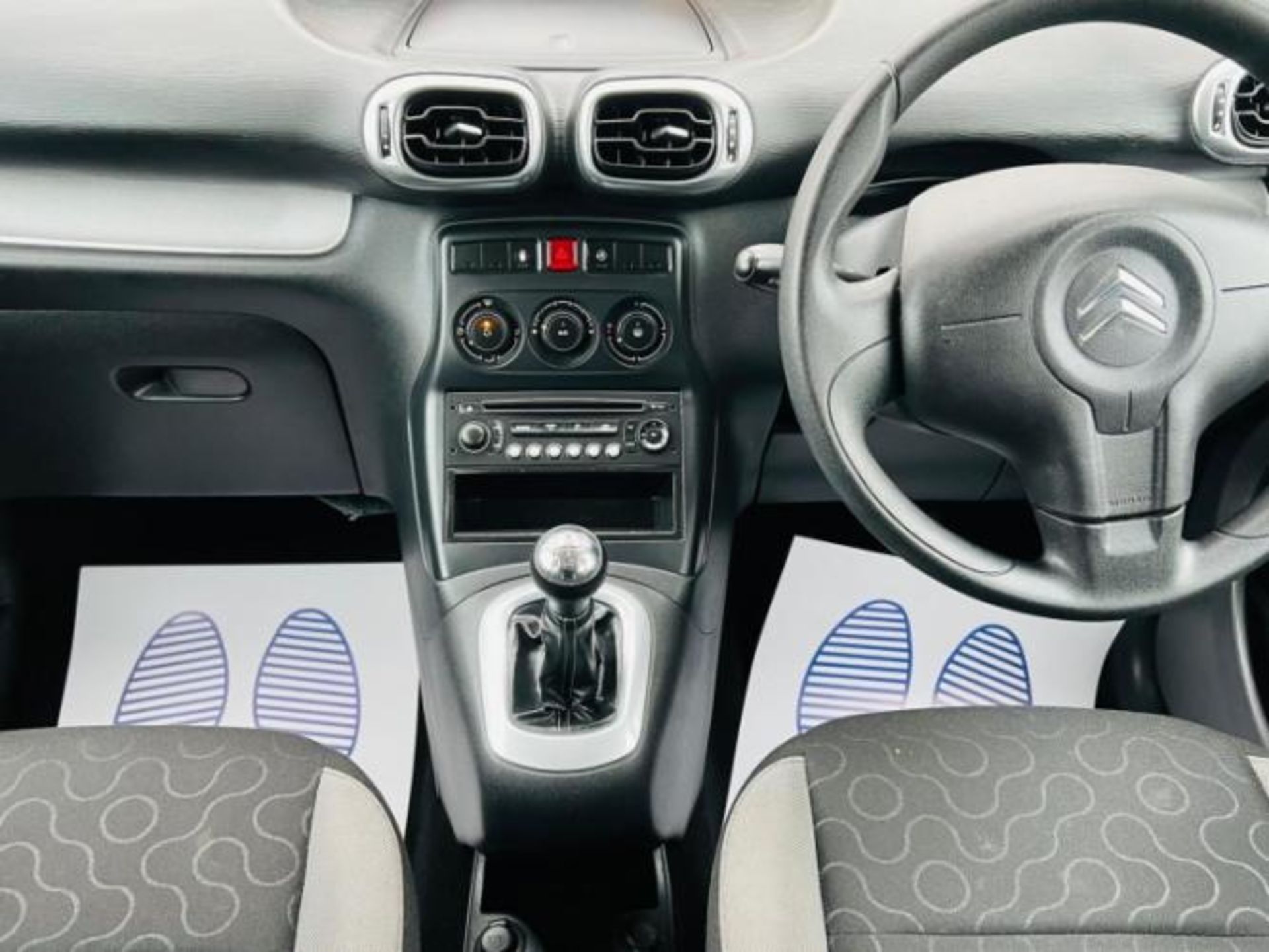 **(ONLY 120K MILEAGE)** 2010 CITROEN C3 PICASSO VTR PLUS HDI 1.6 DIESEL >>--NO VAT ON HAMMER--<< - Image 18 of 29
