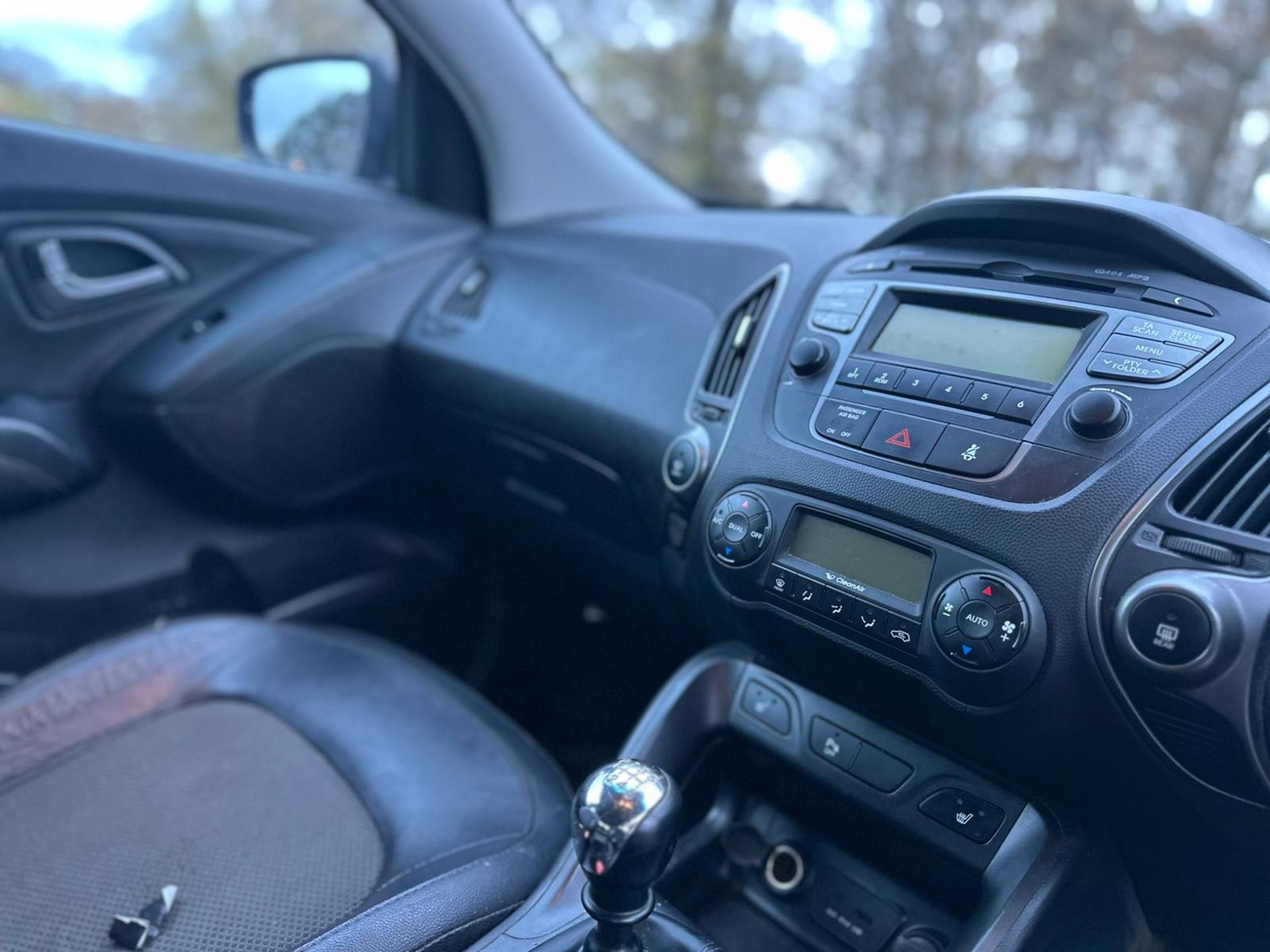 2014 HYUNDAI IX35 SE CRDI >>--NO VAT ON HAMMER--<< - Image 10 of 16