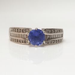 PRELOVED 14CT TANZANITE & DIAMOND RING. SIZE N