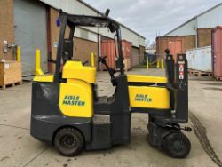 **(INCLUDES CHARGER)** 2019 AISLE-MASTER 20WHE ELECTRIC FORKLIFT (2019)