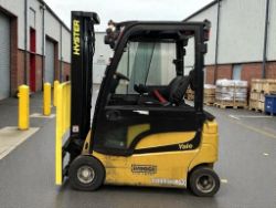 **(INCLUDES CHARGER)**2019 YALE ERP16VF ELECTRIC 4-WHEEL FORKLIFT | 1.6T CAPACITY
