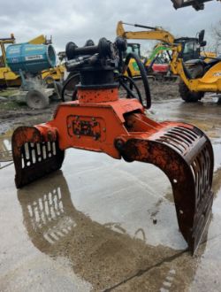 NPK DG-9 – HYDRAULIC ROTATING SELECTOR GRAB