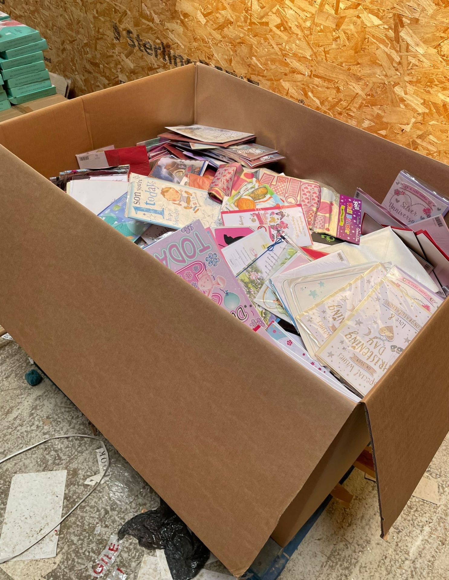 GREETING CARDS MIXED 1.1 METER HIGH PALLET BOX - Image 2 of 2