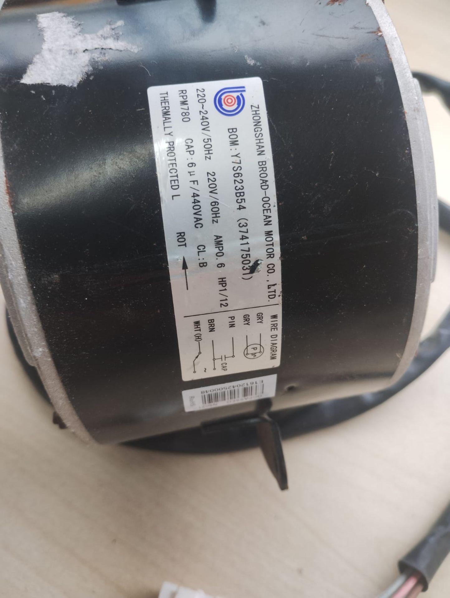AIR CONDITIONING FAN MOTOR - Y7S623B54 - NEVER USED - Image 5 of 5