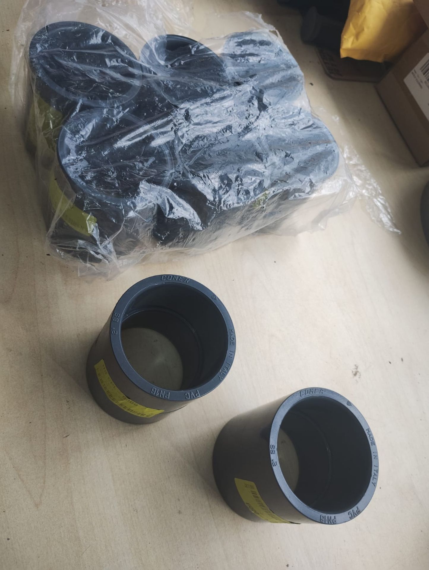 COMER - 2" EQUAL COUPLER - PVC - GREY- HS CPL-0009 - JOBLOT OF 8 - Image 3 of 5