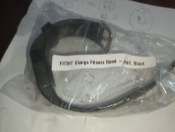 12X CUSTOMER RETURNS - FITBIT ACTIVITY TRACKERS