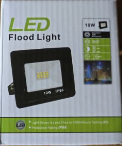 BULK LOT OF 80 LED FLOODLIGHT 10W MASSIVE RE SALE POTENTIAL