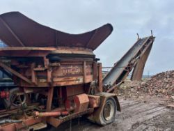 MORBARK 1000 TUB GRINDER – WOOD CHIPPER / SHREDDER – CAT 3306 DIESEL