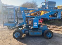 NIFTYLIFT HR12 CHERRY PICKER / ACCESS PLATFORM