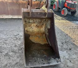 2FT 6IN DIGGING BUCKET | 80MM PINS | EXCAVATOR / TELEHANDLER | PLANT CONSTRUCTION