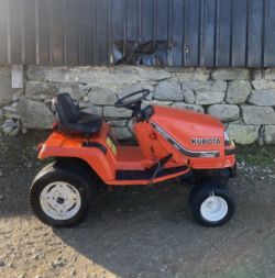 KUBOTA G1900 DIESEL 4WS GARDEN TRACTOR