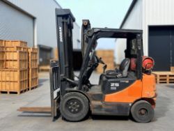 DOOSAN G25E-5 LPG FORKLIFT