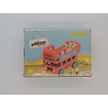 PALLET CONTAINING 162 WOODEN LONDON BUS