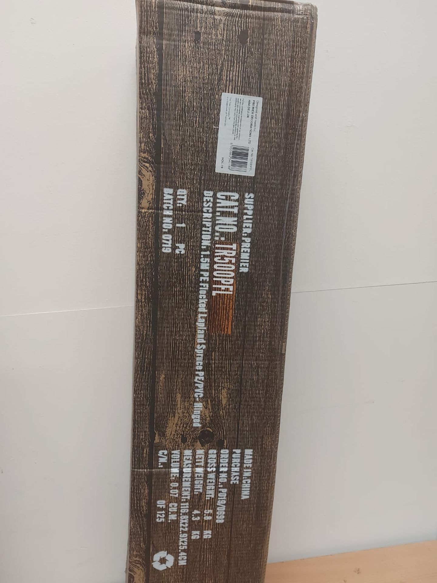 THE TREE COMPANY PREMIERE CHRISTMAS TREE 6FT XMAS TREE LAPLAND PRUCE NEW BOX - Image 2 of 3