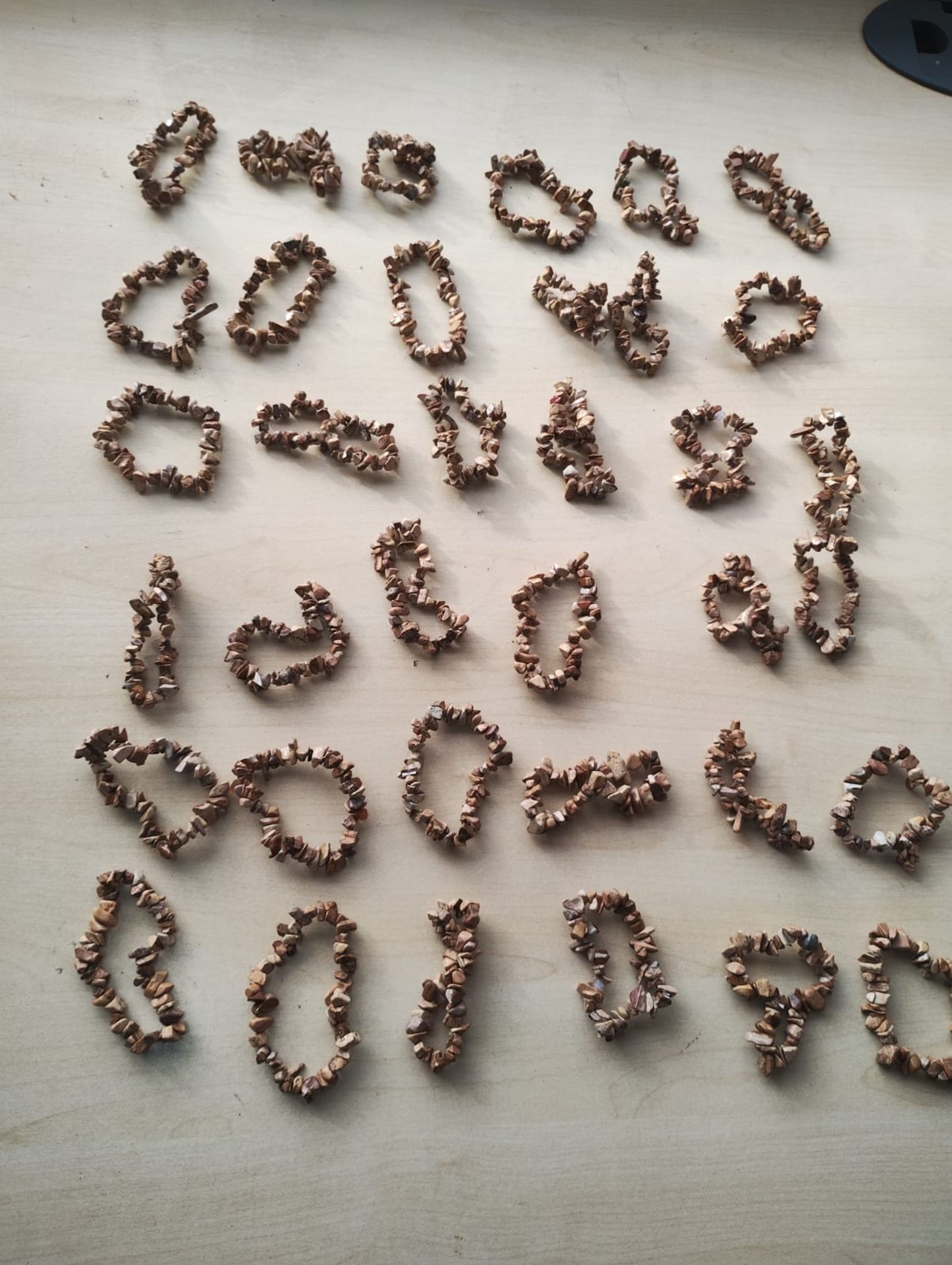 JASPER CRYSTAL CHIP BRACELET JOB LOT OF 36 - BRAND NEW - Image 3 of 3