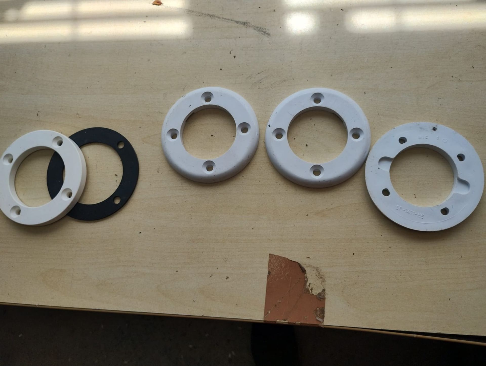HAYWARD - SP1411 FACE PLATES - JOBLOT OF 3 + 1 OTHER WITH SEAL - NEW - Image 2 of 3