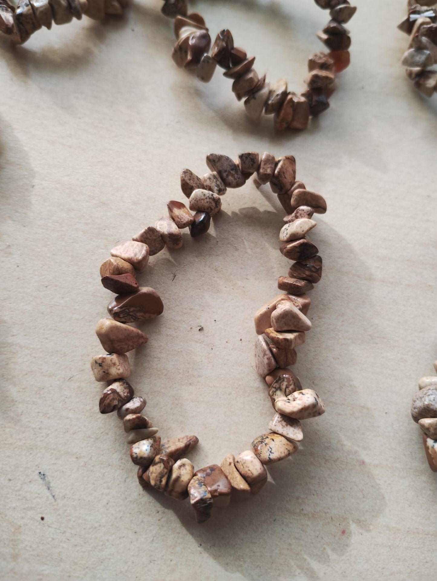 JASPER CRYSTAL CHIP BRACELET JOB LOT OF 36 - BRAND NEW - Image 2 of 3