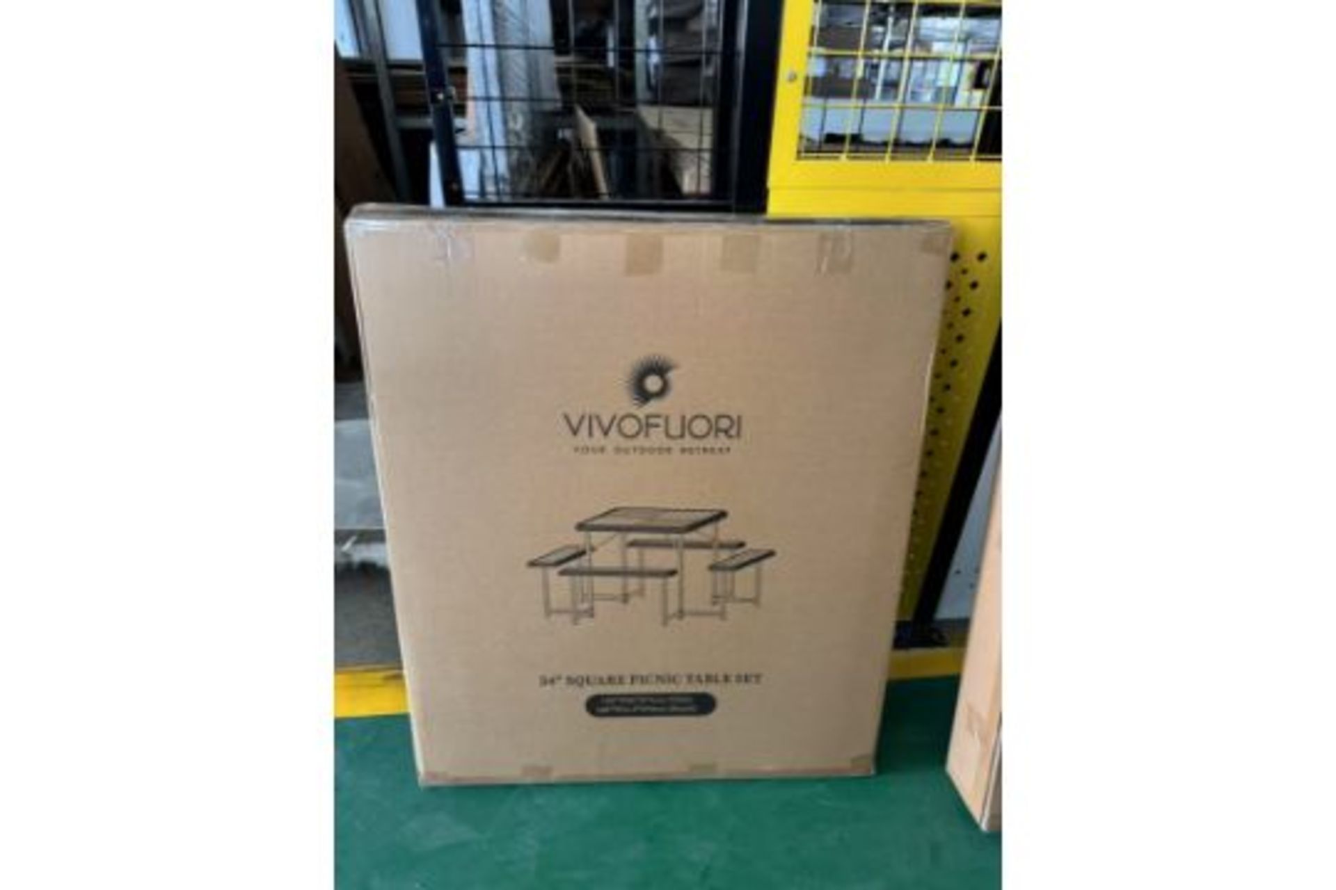 NEW AND BOXED VIVOFUORI 34" SQUARE PICNIC TABLE SET. L86*W86*H74CM (TABLE) - Image 6 of 6