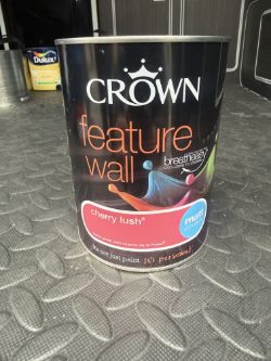 125 X 1.25L CROWN PAINT FEATURE WALL CHERRY LUSH