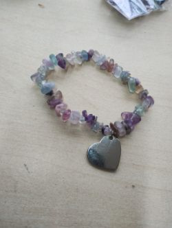 FLUORITE CRYSTAL CHIP SILVER HEART BRACELET JOBLOT OF 20 - BRAND NEW