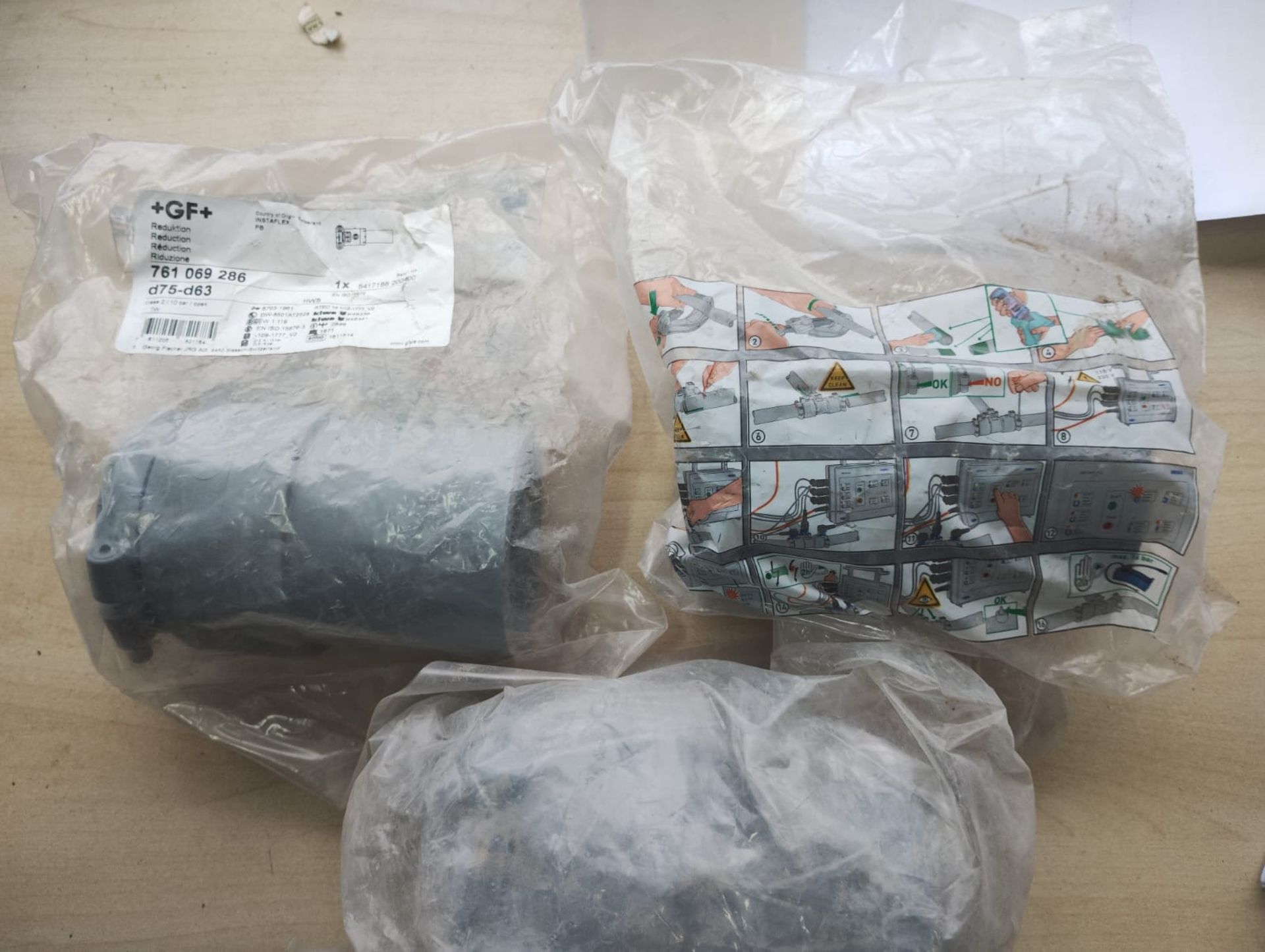+GF+ INSTAFLEX GREY STRAIGHT COUPLER D75 (761 069 265) - JOBLOT OF 2, NEW IN ORIGINAL PACKAGING - Image 3 of 6