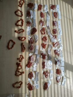 RED ADVENTURINE GEMSTONE CHRYSTAL CHIP BRACELETS - NEW IN ORIGINAL PACKAGING - JOBLOT OF 41